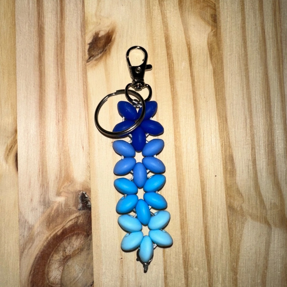 Silicone Flower Keychain - 4 Colors